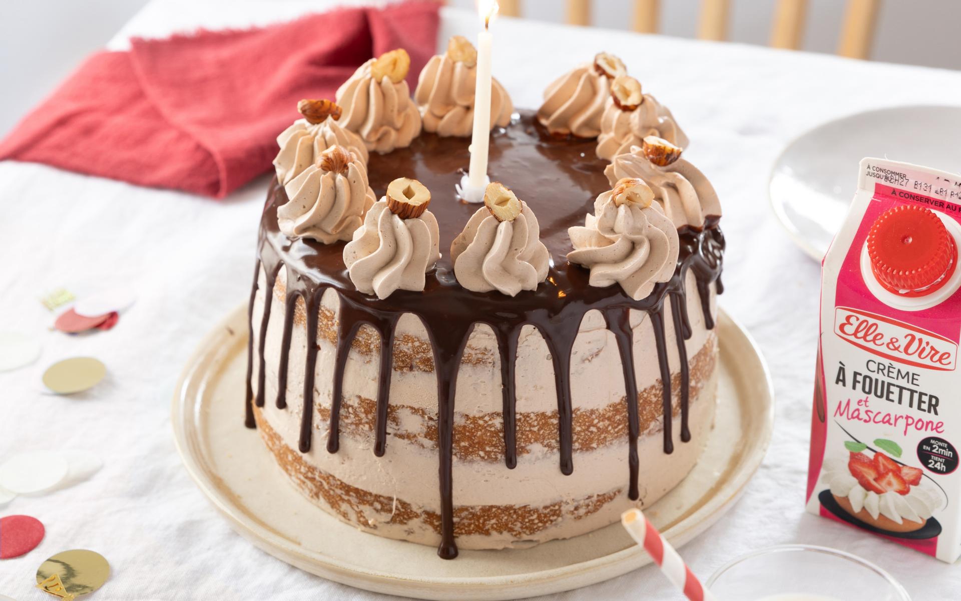 Gâteau d'anniversaire au praliné Elle & Vire - Recettes pour épater les  copains - Elle & Vire