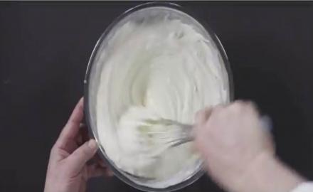 How to thicken the Elle & Vire Professionnel Mascarpone?