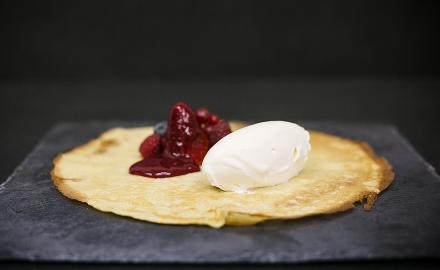 A quenelle of chantilly