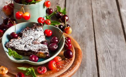 Clafoutis de cerises à la verveine