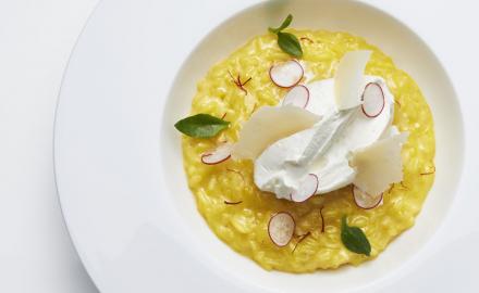 Cappuccino-Style Risotto with Saffron