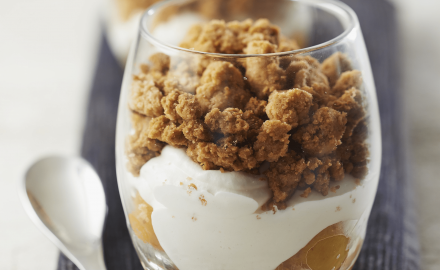 Crumble de mirabelles d'Yvetot à la crème vanillée