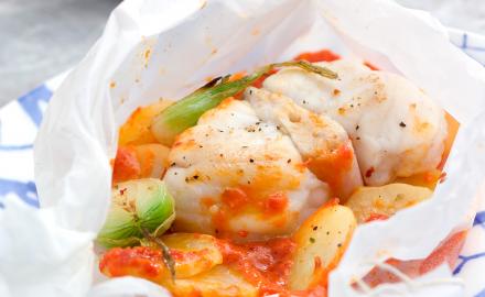 Monkfish with peppers and tomato