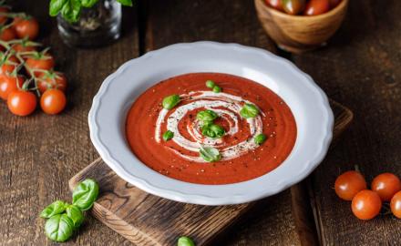 Gaspacho de tomates, creme au paprika