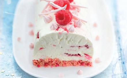 Bûche glacée framboises et meringues