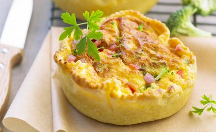 Mini broccoli and bacon quiches