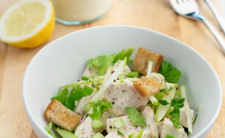 CREAM AND THYME CHICKEN WHITE SALAD