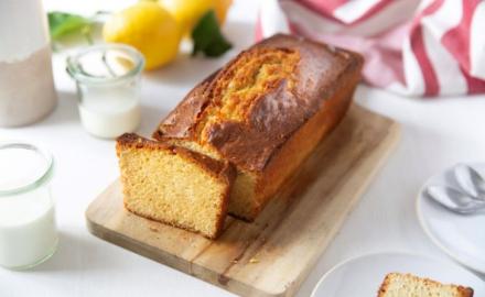 Lemon yogurt cake