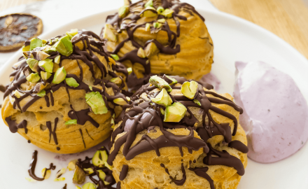 Profiteroles à la Myrtilles