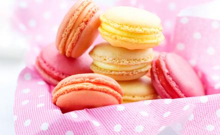 Macarons à l’orange, au citron et à la fraise