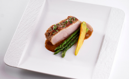 Roasted veal loin with sour taste and wholegrain mustard sauce