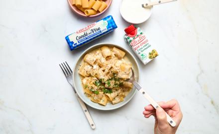 PÂTES FACON SOUPE A L'OIGNON