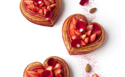 COEUR DE FRAISES À LA ROSE