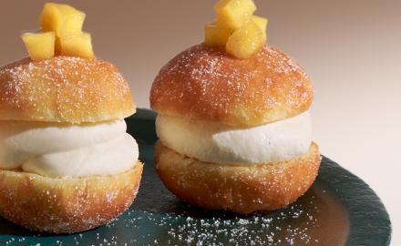 Frittelle ripiene di Panna Cotta al limoncello