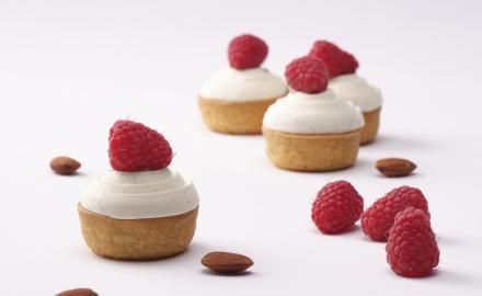 Crostata bakewell ai lamponi