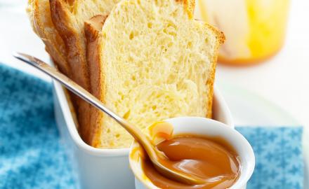 Brioche et caramel au beurre salé