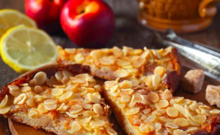 Tartelettes aux nectarines et amandes caramélisées