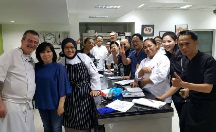 Stage en Thaïlande avec le Chef pâtissier Eric Perez